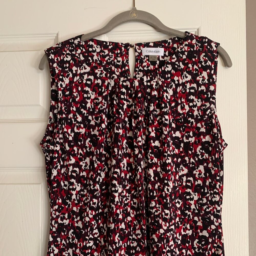 Classy Calvin Klein sleeveless blouse, size L